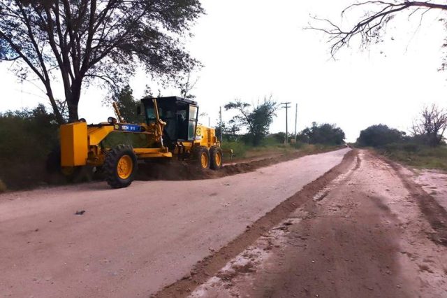 COMENZARON LOS TRABAJOS EN LOS CAMINOS DE LA PROVINCIA.