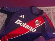 Policía detenido y suspendido tras robar camisetas de River en operativo de seguridad