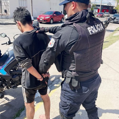 Villa Mercedes: demoraron a un joven tras realizar exhibiciones obscenas en la vía pública