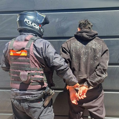 San Luis: demoraron a dos individuos que abrieron un vehículo con un inhibidor de alarmas